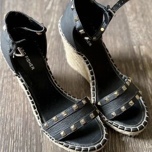 MARC FISHER  Black studded Espadrille Wedges